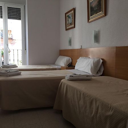 Hostal Lido Madrid Exterior photo