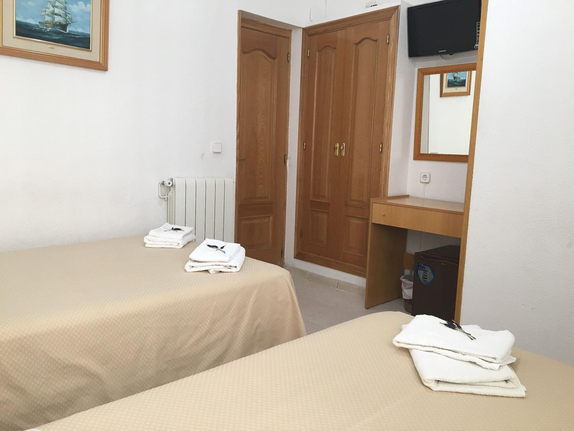 Hostal Lido Madrid Exterior photo