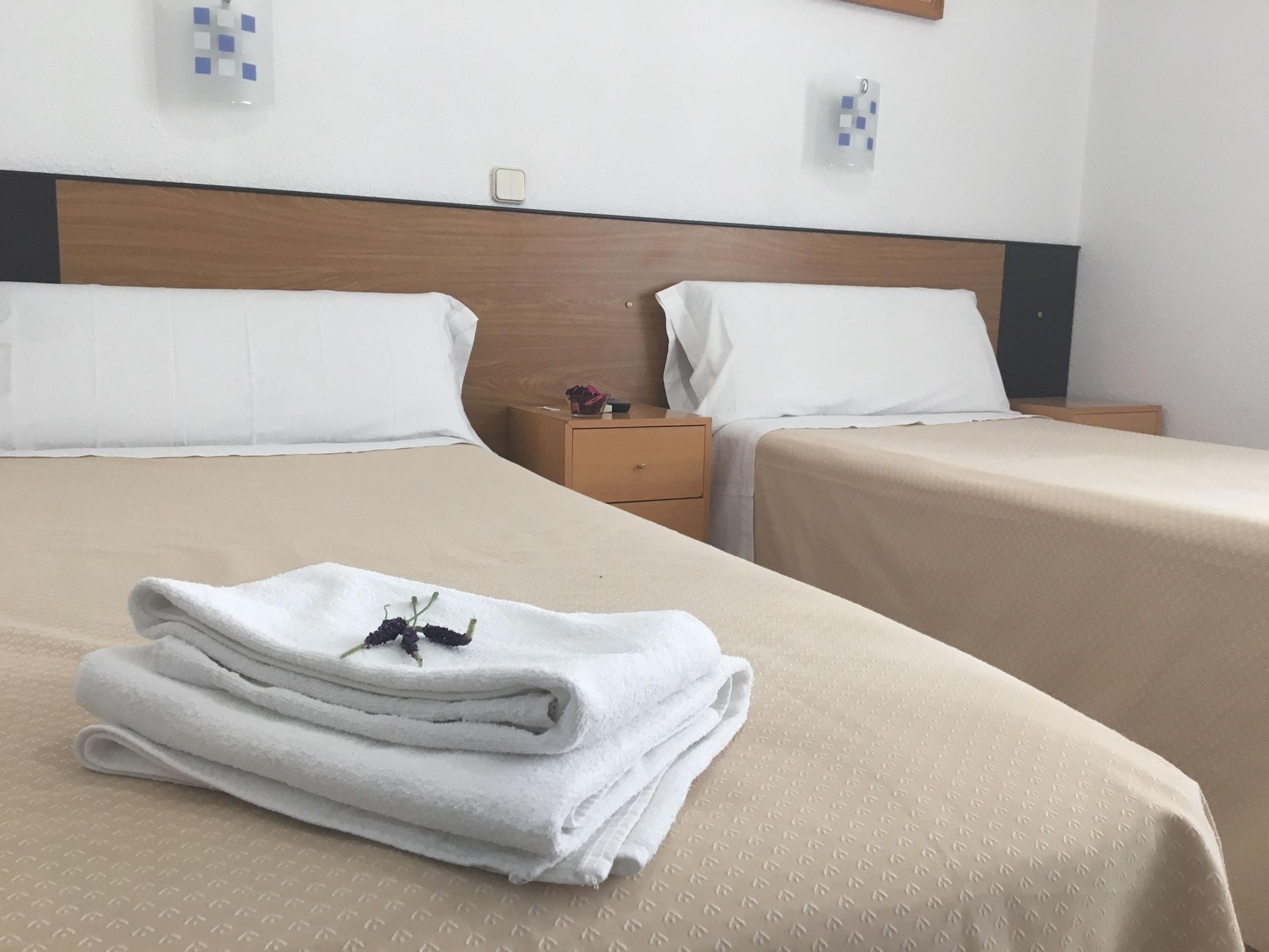 Hostal Lido Madrid Exterior photo